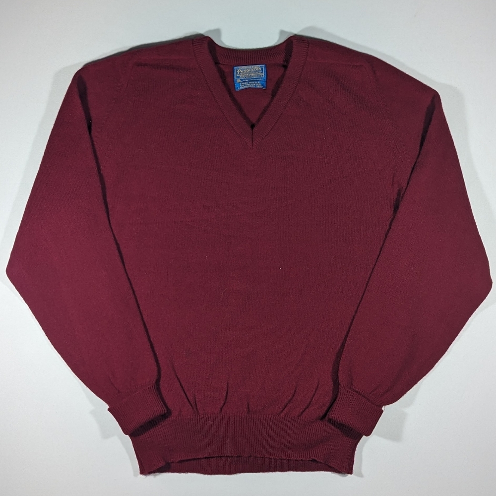 Vintage Pendleton Lambswool V-Neck Sweater Burgundy Men's Size Large Long Sleeve